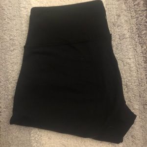 Mid-rise lululemon wunder unders